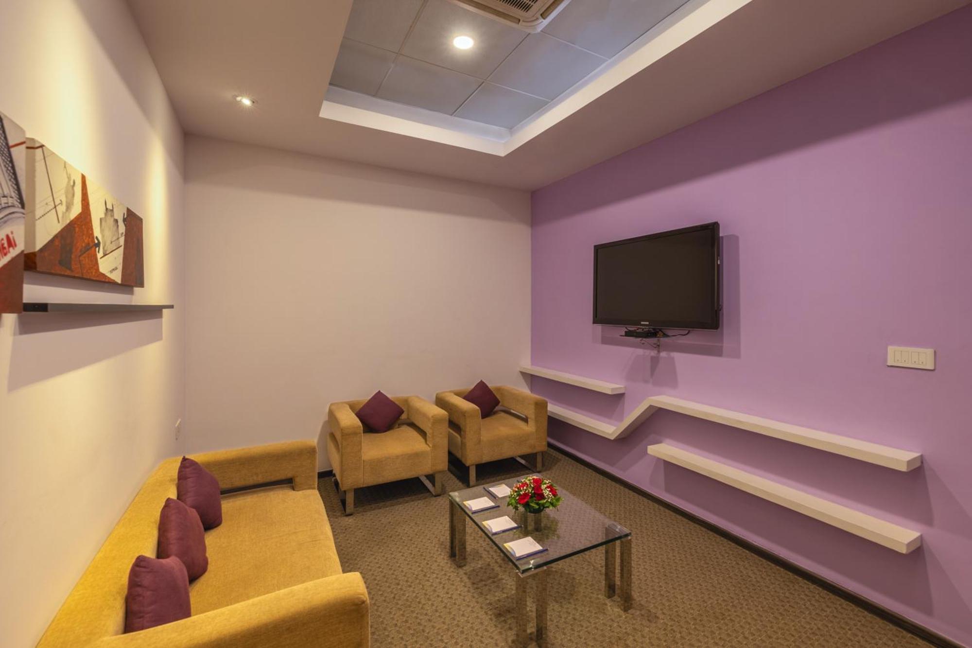 Hotel Kohinoor Elite Near Bkc Мумбаи Экстерьер фото