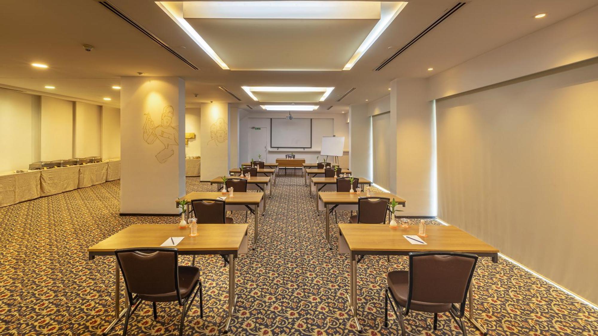 Hotel Kohinoor Elite Near Bkc Мумбаи Экстерьер фото
